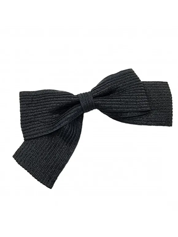 BLACK BOW WITH PIN