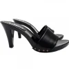 BLACK CLOGS IN LEATHER