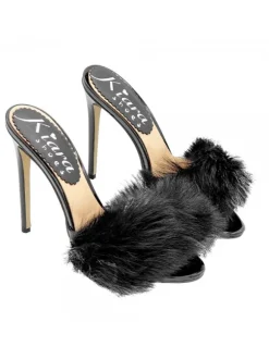 BLACK CLOGS WITH FUR AND HEEL 12