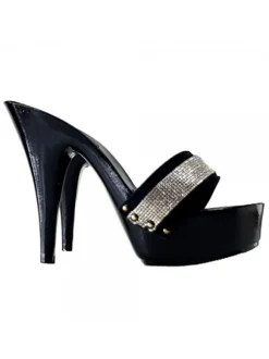 BLACK CLOGS WITH PASTE