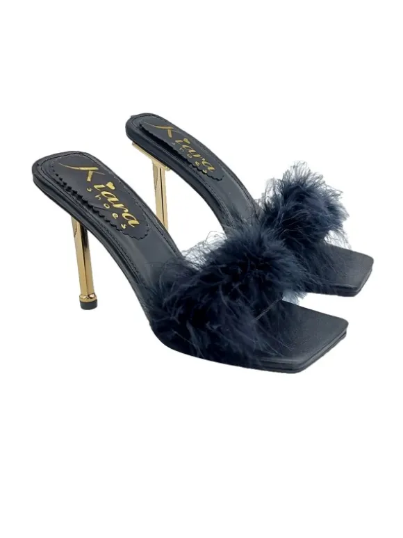 BLACK SANDAL WITH FUR AND METALLIC HEEL