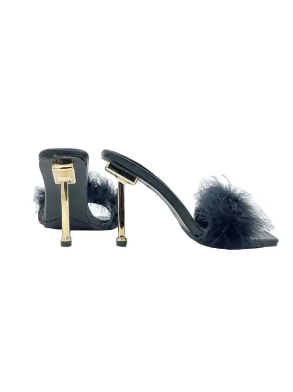 BLACK SANDAL WITH FUR AND METALLIC HEEL