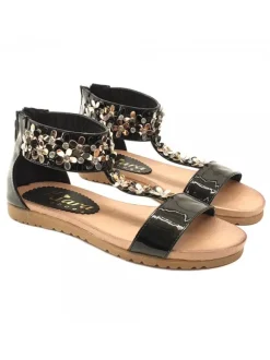 BLACK SANDALS WITH FLOWERS