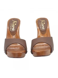 BROWN HANDMADE LADY CLOGS