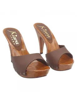BROWN HANDMADE LADY CLOGS