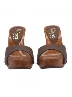 BROWN HANDMADE LADY CLOGS