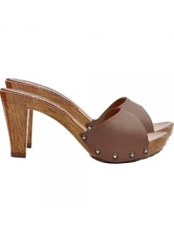 BROWN LEATHER CLOGS WITH HEEL 8