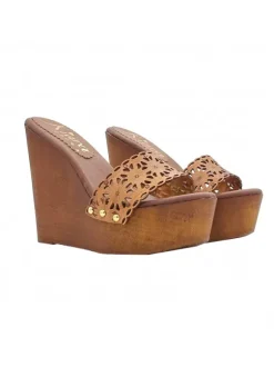 BROWN WEDGE WITH LASERED BAND AND HEEL 13