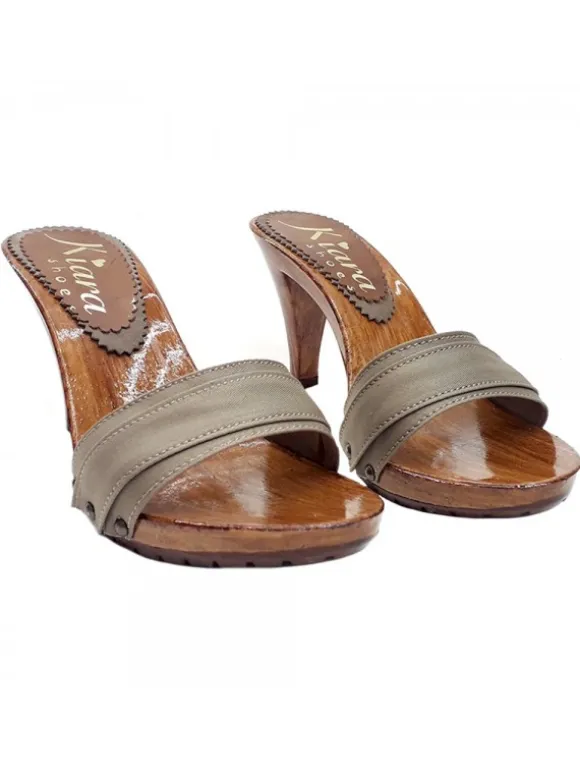 CLOGS IN TAUPE
