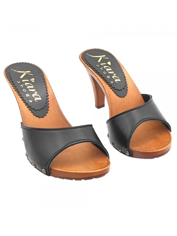 CLOGS WITH BLACK LEATHER BAND AND HEEL 9