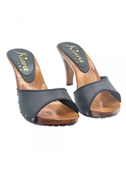CLOGS WITH BLACK LEATHER BAND AND HEEL 9