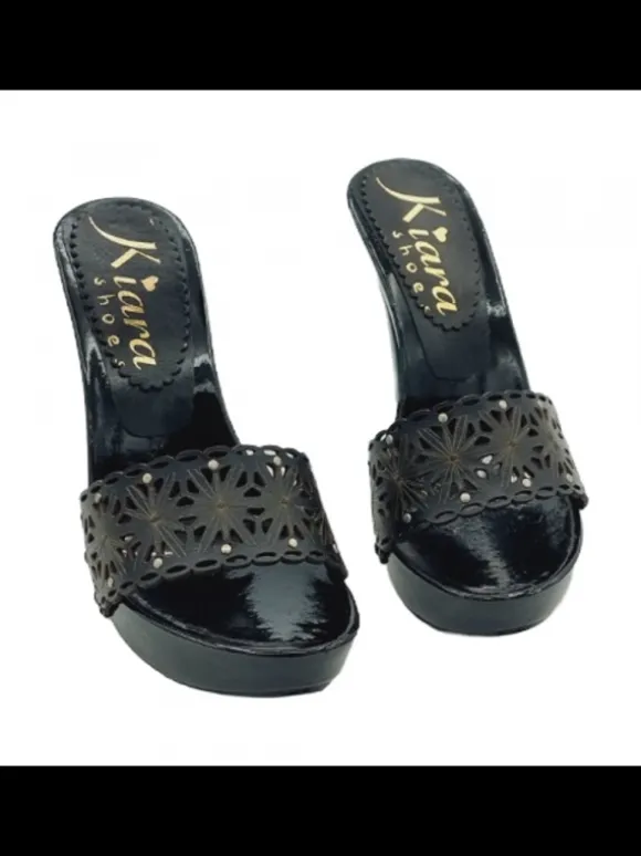 Clogs with 11cm heel and black laser-cut upper