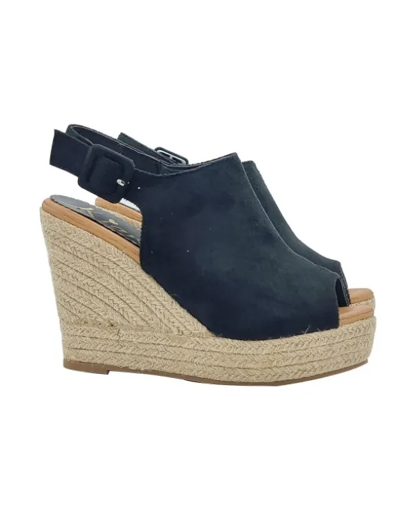 COMFORTABLE BLACK OPEN TOE WEDGES WITH STRAP