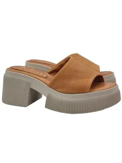 COMFORTABLE BROWN MULES WITH LEATHER BAND