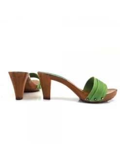 CONFORT GREEN CLOGS