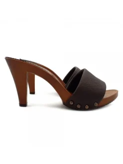 HEEL CLOGS IN DARK BROWN LEATHER