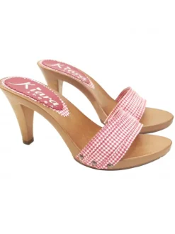 RED PIN UP STYLE CLOGS WITH COMFORTABLE HEEL