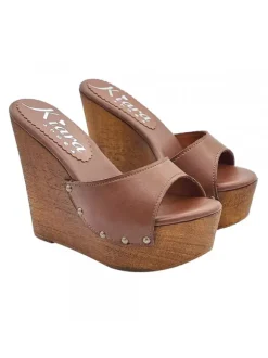 WEDGE BROWN LEATHER CLOGS