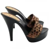 WOMAN LEATHER CLOGS