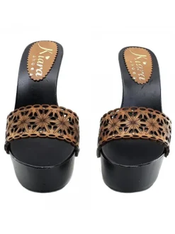 WOMAN LEATHER CLOGS