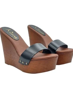 WOMEN'S WEDGES IN BLACK LEATHER WITH HIGH HEELS