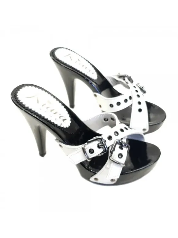 WOMEN'S WHITE CLOGS WITH BUCKLES